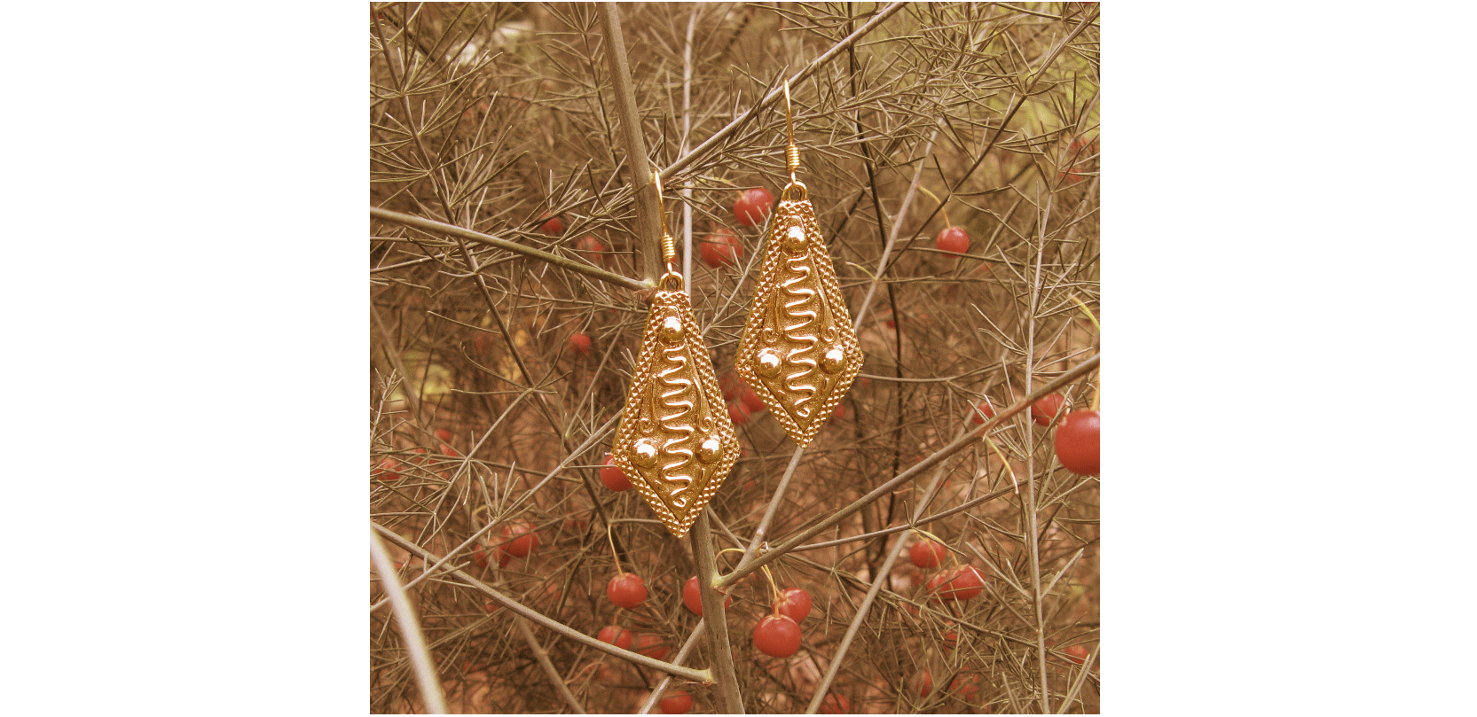 boucles d'oreilles géométriques en bronze jaune