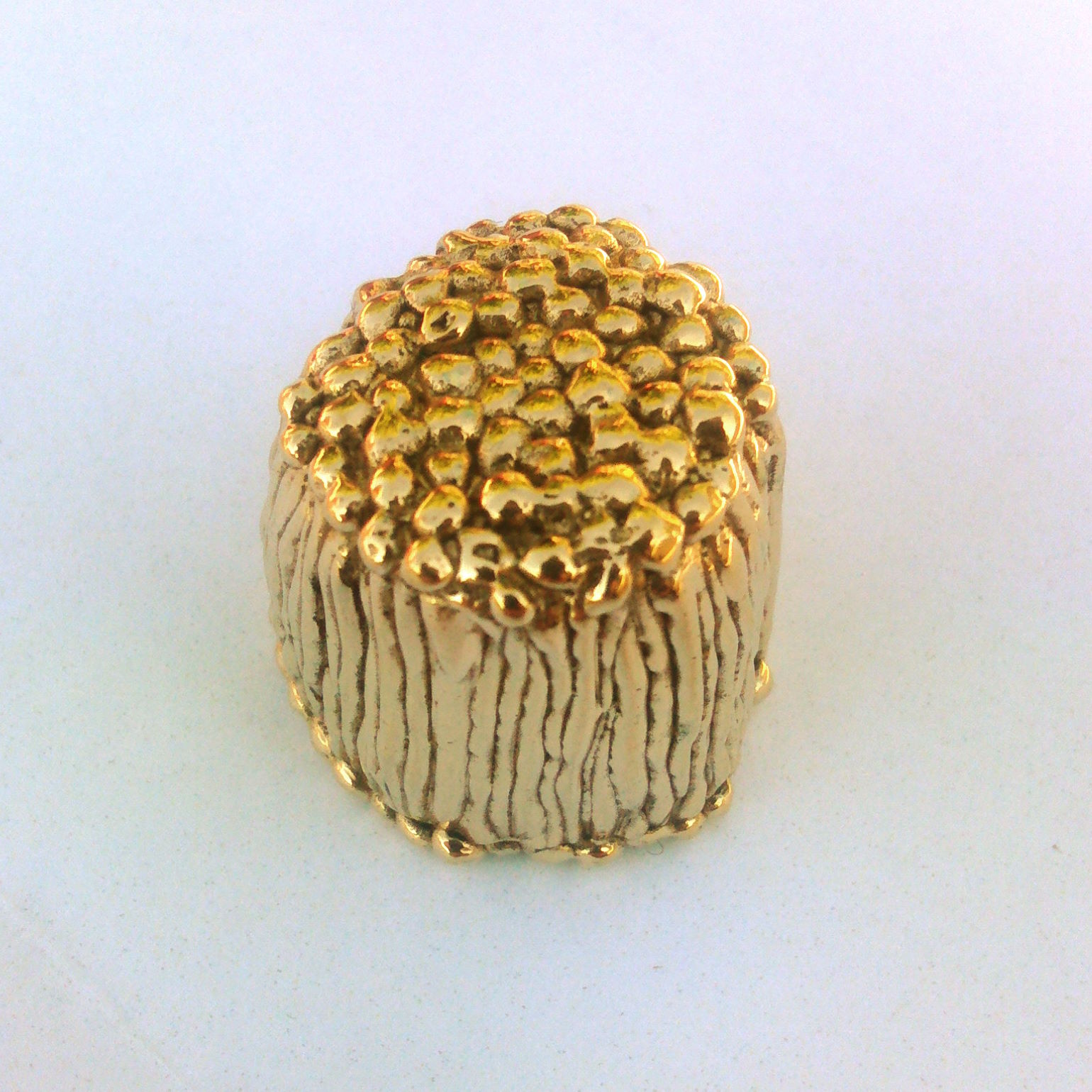 dé à coudre bronze jaune